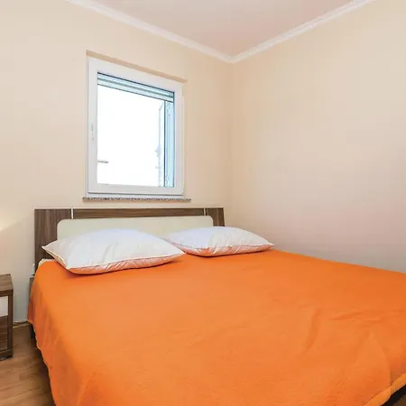 2 Bedroom Beautiful In * Povljana