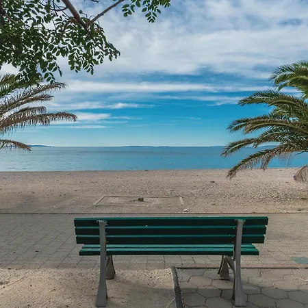 2 Bedroom Beautiful In